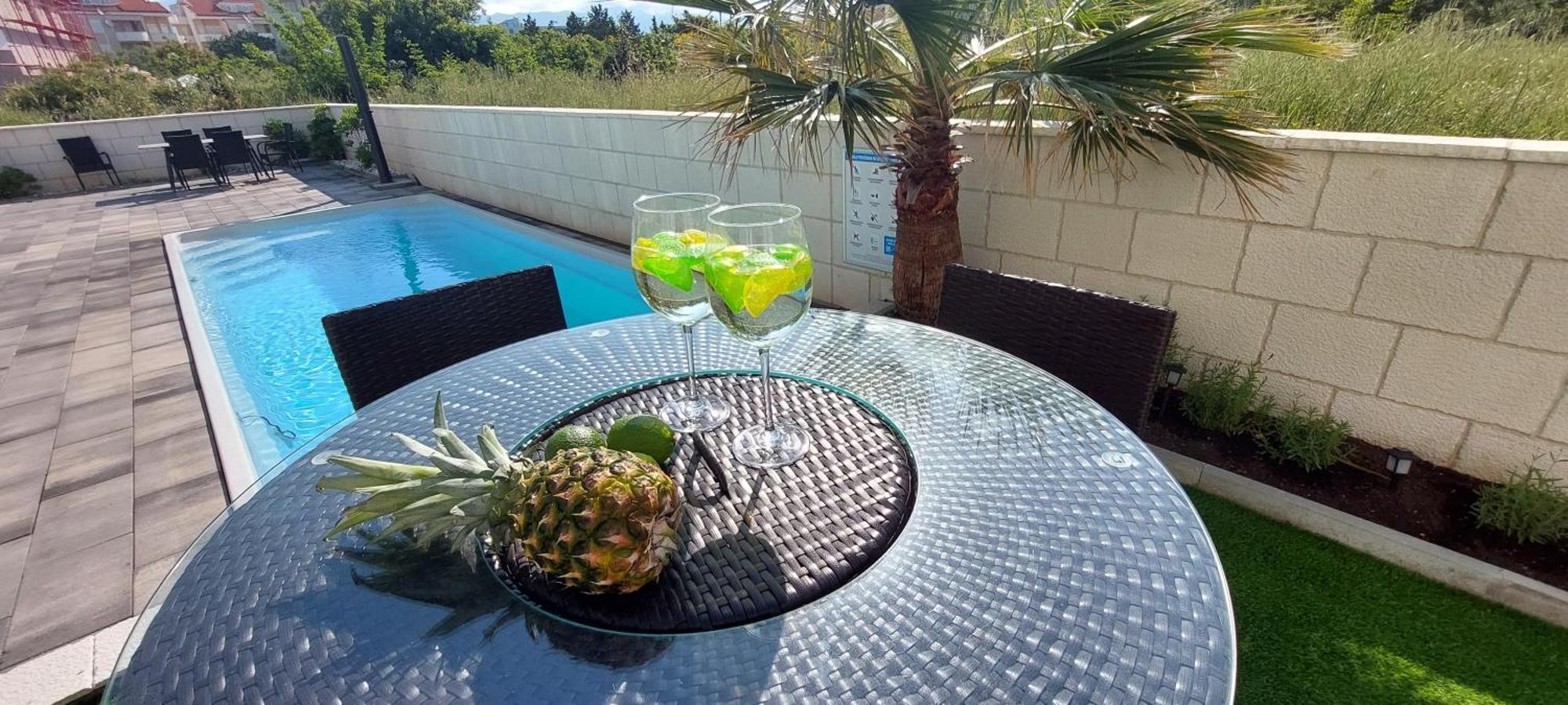 Apartmani Anastasia With Pool, Новаля Екстер'єр фото